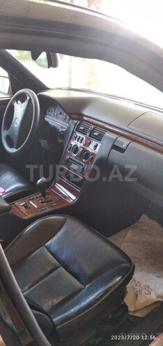 Mercedes E 240 2000, 280,000 km - 2.4 l - Bakı