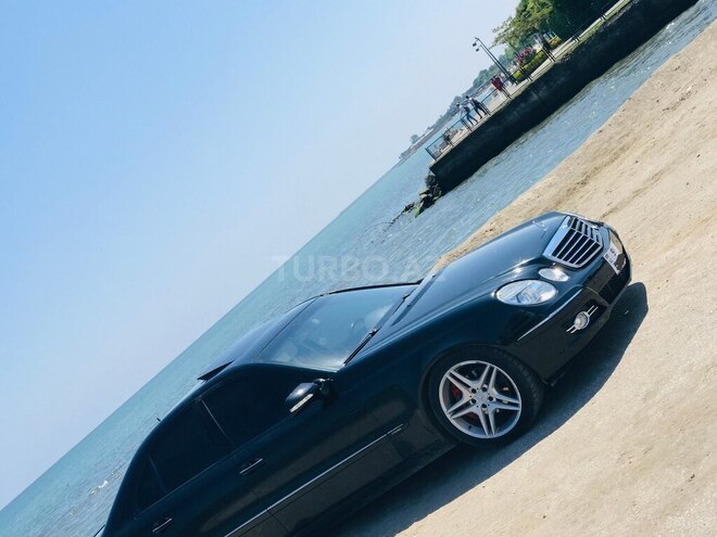 Mercedes E 220 d 2002, 295,000 km - 2.2 l - Bakı