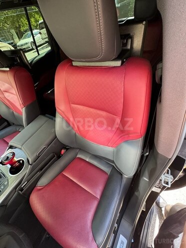 Toyota Land Cruiser 2023, 4,976 km - 3.3 l - Bakı