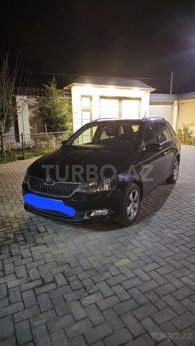 Skoda Fabia 2017, 115,000 km - 1.6 l - Bakı