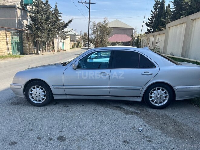 Mercedes E 220 d 2000, 663,000 km - 2.2 l - Bakı