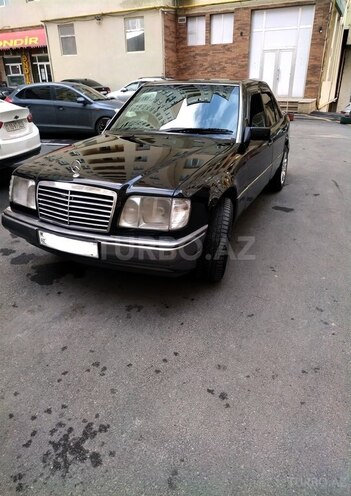 Mercedes E 220 1994, 800,000 km - 2.2 l - Bakı