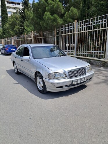 Mercedes C 220 d 2000, 300,000 km - 2.2 л - Bakı