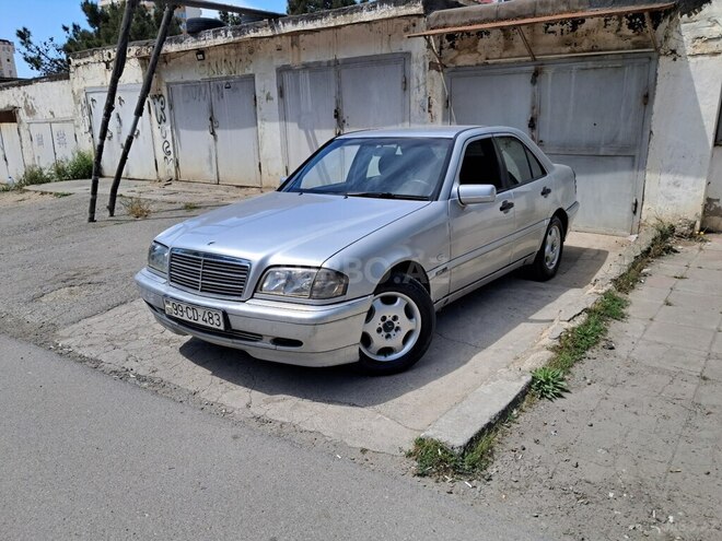 Mercedes C 220 d 2000, 300,000 km - 2.2 л - Bakı