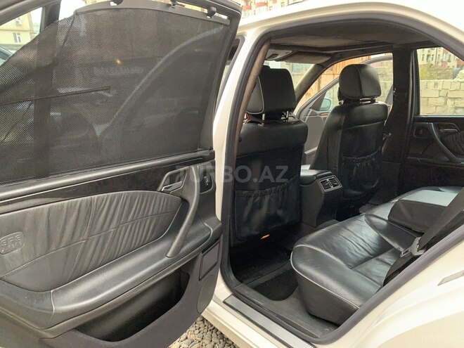 Mercedes E 320 2000, 280,081 km - 3.2 l - Bakı