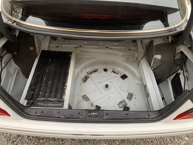 Mercedes E 320 2000, 280,081 km - 3.2 l - Bakı