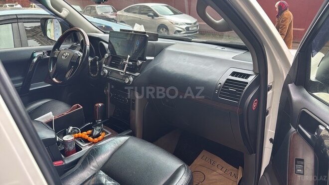 Toyota Land Cruiser Prado 2012, 180,000 km - 2.7 l - Bakı