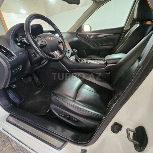 Infiniti Q50 2015, 115,000 km - 2.2 l - Zaqatala
