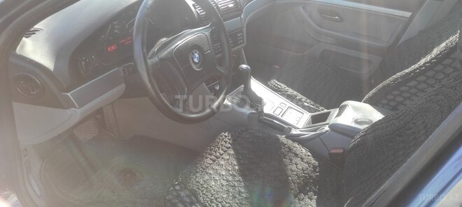 BMW 528 1999, 340,122 km - 2.8 l - Qusar