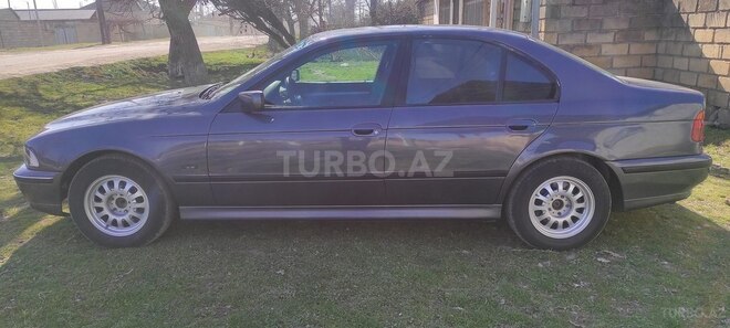 BMW 528 1999, 340,122 km - 2.8 l - Qusar