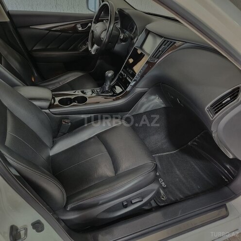 Infiniti Q50 2015, 115,000 km - 2.2 l - Zaqatala