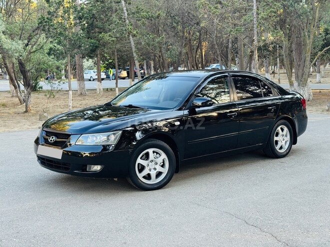 Hyundai Sonata-2