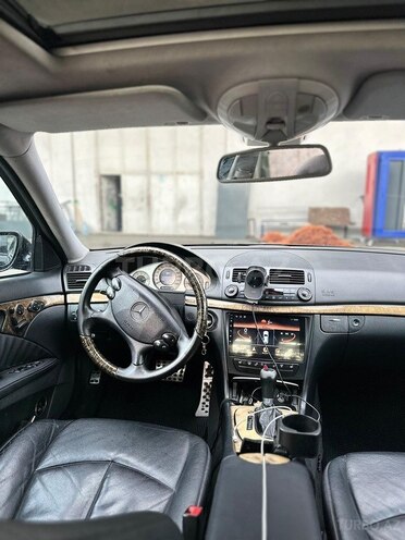 Mercedes E 350 2006, 306,021 km - 3.5 l - Bakı