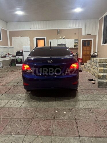 Hyundai Accent 2015, 85,000 km - 1.6 l - Gəncə