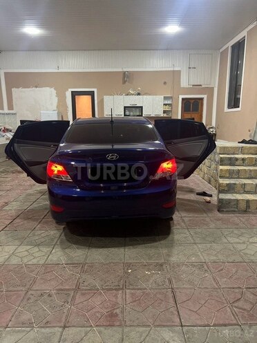 Hyundai Accent 2015, 85,000 km - 1.6 l - Gəncə