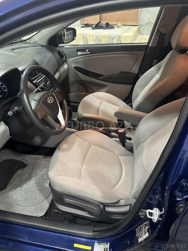 Hyundai Accent 2015, 85,000 km - 1.6 l - Gəncə