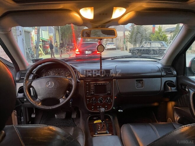 Mercedes ML 320 4MATIC 2001, 300,000 km - 3.2 л - Bakı
