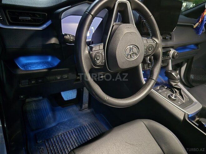 Toyota RAV4 2023, 28,000 km - 2.5 l - Ağdaş