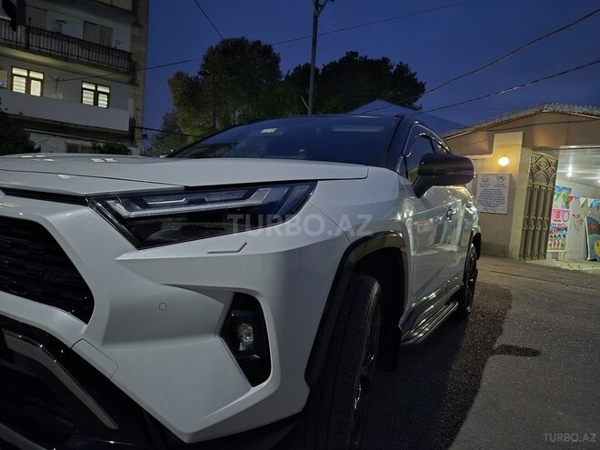 Toyota RAV4 2023, 28,000 km - 2.5 l - Ağdaş