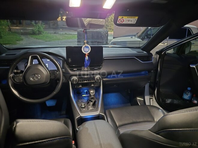 Toyota RAV4 2023, 28,000 km - 2.5 l - Ağdaş