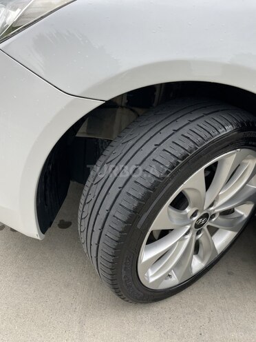 Hyundai Sonata-9