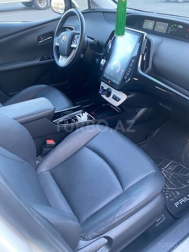 Toyota Prius 2018, 77,000 km - 1.8 l - Bakı