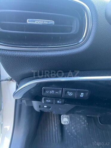 Toyota Prius 2018, 77,000 km - 1.8 l - Bakı