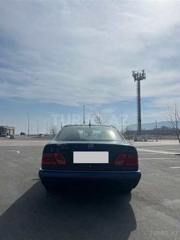 Mercedes E 220 d 1997, 475,000 km - 2.2 l - Bakı