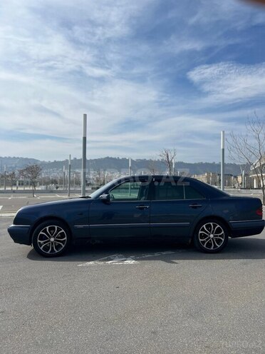 Mercedes E 220 d 1997, 475,000 km - 2.2 l - Bakı