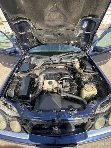 Mercedes E 220 d 1997, 475,000 km - 2.2 l - Bakı