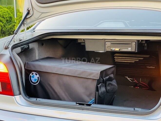 BMW 525 2002, 299,532 km - 2.5 l - İmişli