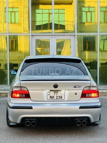 BMW 525 2002, 299,532 km - 2.5 l - İmişli