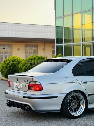 BMW 525 2002, 299,532 km - 2.5 l - İmişli