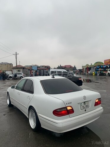 Mercedes E 320 2001, 400,000 km - 3.2 l - Bakı