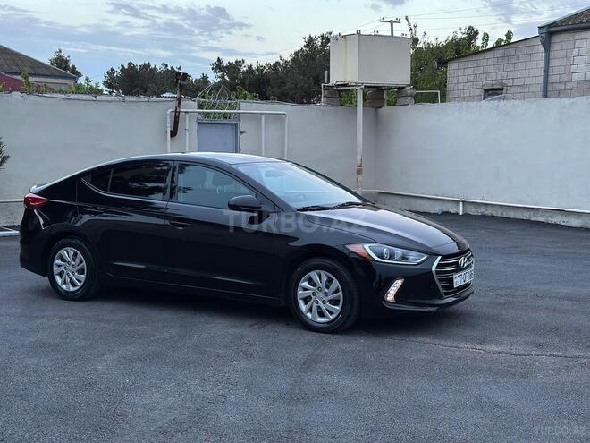 Hyundai Elantra 2017, 90,000 km - 2.0 l - Bakı