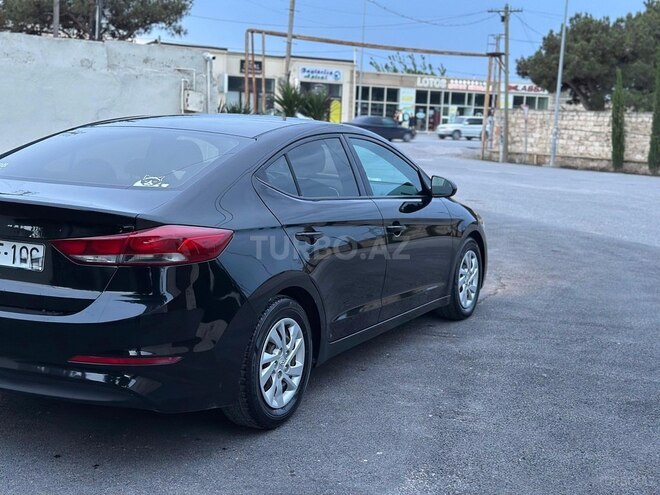 Hyundai Elantra 2017, 90,000 km - 2.0 l - Bakı