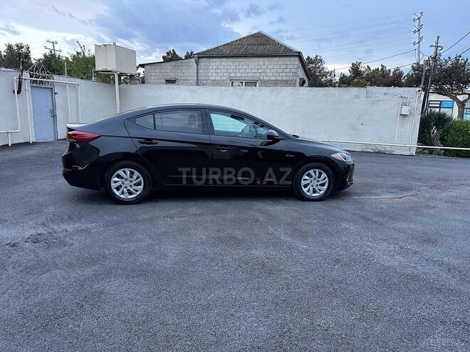 Hyundai Elantra 2017, 90,000 km - 2.0 l - Bakı