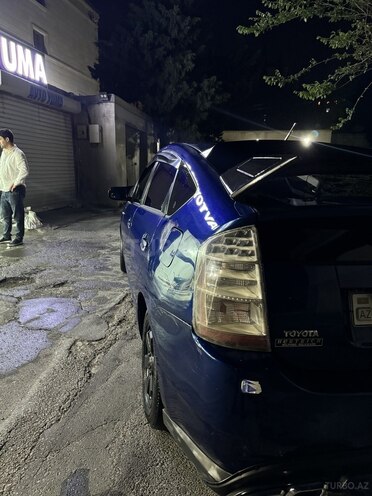 Toyota Prius-6