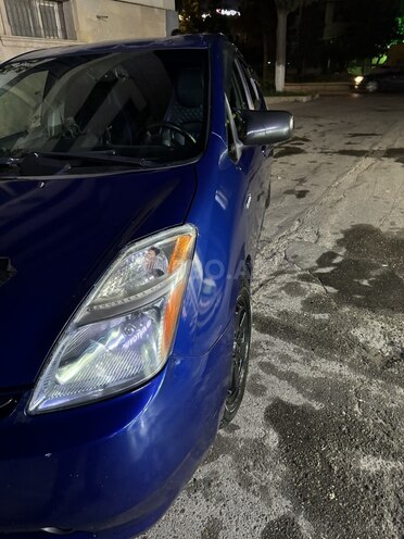 Toyota Prius-7