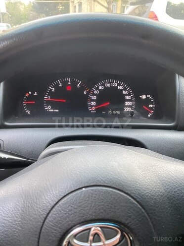 Toyota Corolla 2006, 354,500 km - 1.4 l - Bakı
