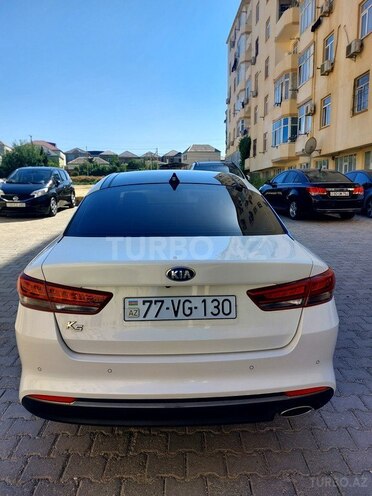 Kia K5-8