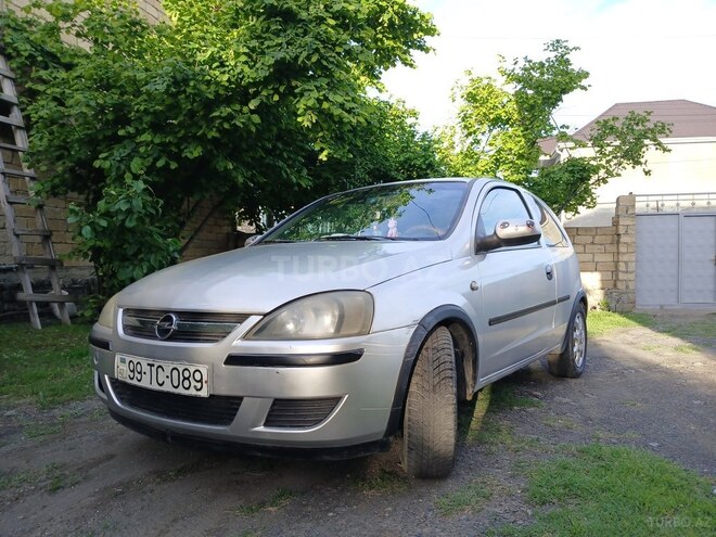 Opel Corsa 2001, 385,000 km - 1.2 l - Qax