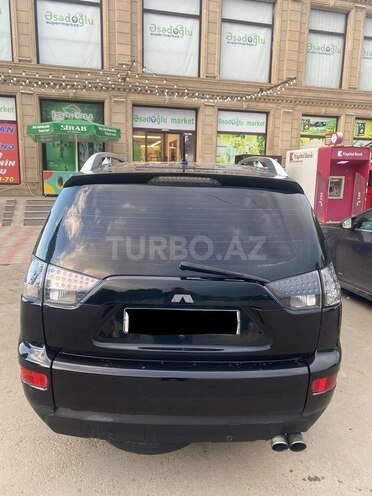 Mitsubishi Outlander 2008, 265,000 km - 3.0 l - Bakı