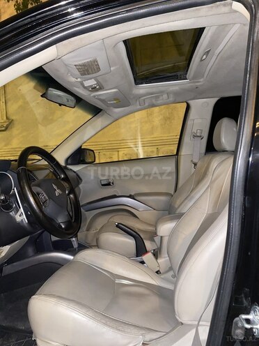 Mitsubishi Outlander 2008, 265,000 km - 3.0 l - Bakı