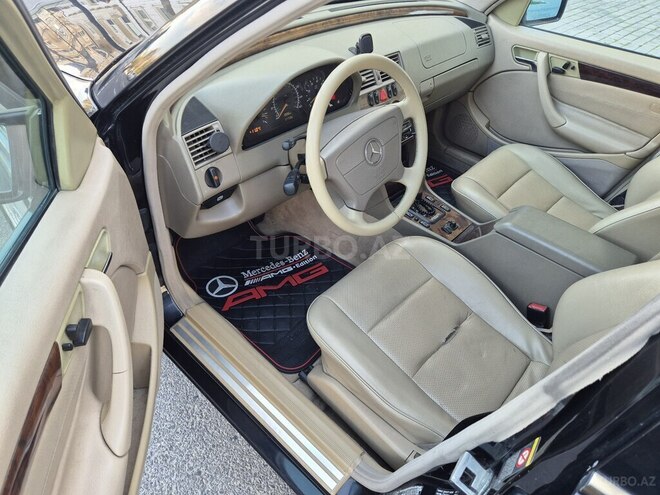Mercedes C 230 2000, 350,837 km - 2.3 л - Bakı