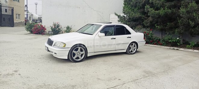 Mercedes C 230 1999, 295,000 km - 2.3 l - Şirvan