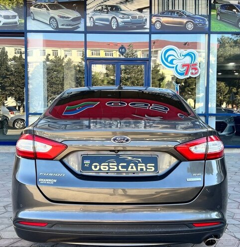Ford Fusion (North America)-13