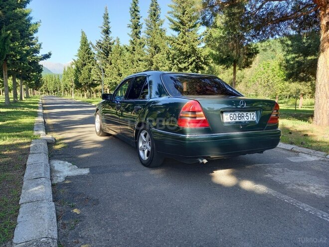 Mercedes C 220 1994, 305,000 km - 2.2 л - Balakən