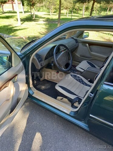 Mercedes C 220 1994, 305,000 km - 2.2 л - Balakən