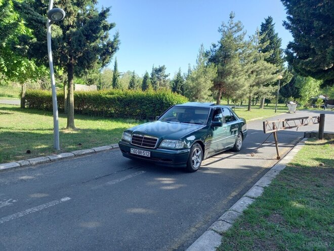 Mercedes C 220 1994, 305,000 km - 2.2 л - Balakən